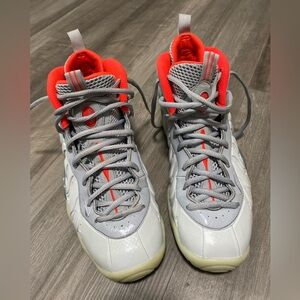 Nike Air Foamposite Pro Shoes